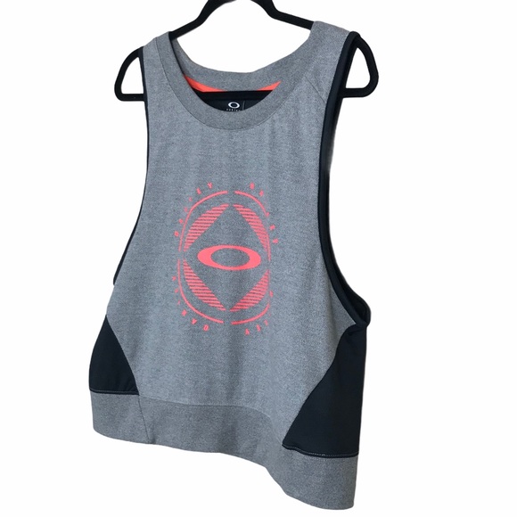 Oakley Women’s Exhale Workout Pullover - Picture 5 of 11